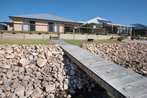 Waterfront On Jefferson, At Wellington Marina, SA - Accommodation Kalgoorlie 19