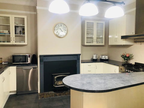 Belmore Cottage - Accommodation Kalgoorlie 6