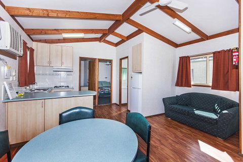 Echo Holiday Parks - Naracoorte - Accommodation Kalgoorlie 12