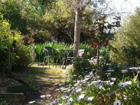 Treasured Memories Cottage - Accommodation Kalgoorlie 23