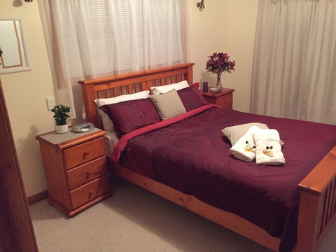 Rocks Retreat House With Sea Views - Accommodation Kalgoorlie 6