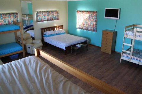 LAS ARENAS - The Sands - BEACH HOUSE - Accommodation Kalgoorlie 5