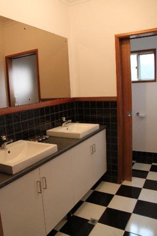 LAS ARENAS - The Sands - BEACH HOUSE - Accommodation Kalgoorlie 6