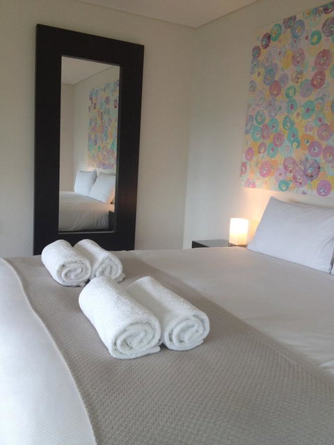 The Roozen Residence - Accommodation Kalgoorlie 24