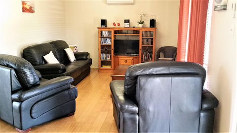 Kanga Cottage - Accommodation Kalgoorlie 8