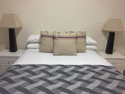 Parklane Apartments - Accommodation Kalgoorlie 9
