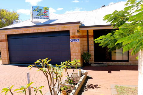 Lazy Lobster Holiday Units & Chalets - Accommodation Kalgoorlie 17