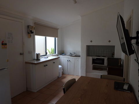 Lazy Lobster Holiday Units & Chalets - Accommodation Kalgoorlie 16
