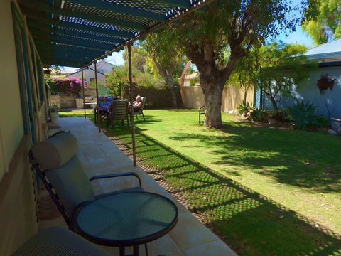 Lazy Lobster Holiday Units & Chalets - Accommodation Kalgoorlie 30