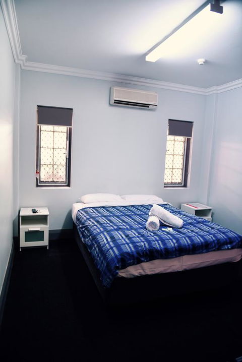 The Emperors Crown Hostel - Accommodation Kalgoorlie 27