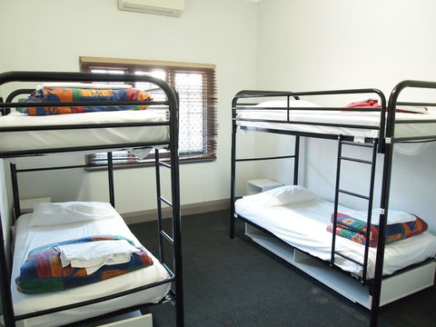 The Emperors Crown Hostel - Accommodation Kalgoorlie 21