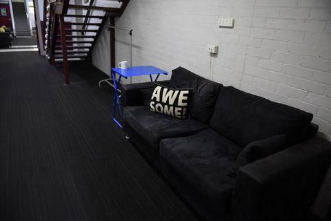 The Emperors Crown Hostel - Accommodation Kalgoorlie 38