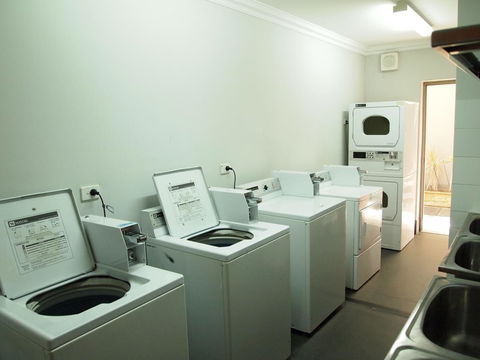 The Emperors Crown Hostel - Accommodation Kalgoorlie 44
