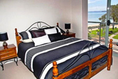 Boardwalk By The Beach - Accommodation Kalgoorlie 9