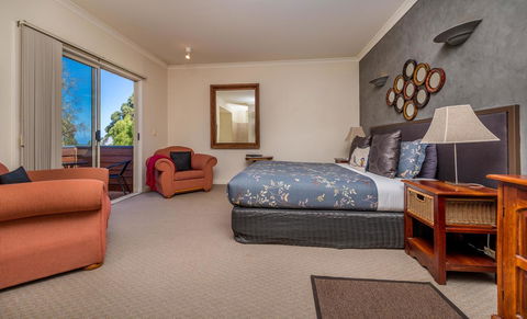 Chimes Spa Retreat - Accommodation Kalgoorlie 14