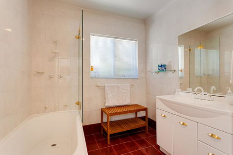 Cottesloe Beach House I - Accommodation Kalgoorlie 4