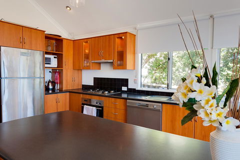 Cottesloe Beach House I - Accommodation Kalgoorlie 15