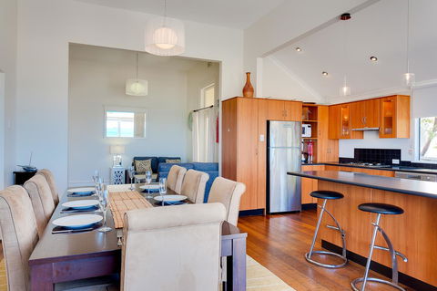 Cottesloe Beach House I - Accommodation Kalgoorlie 19