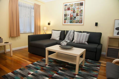 Perth Short Stays - Accommodation Kalgoorlie 15