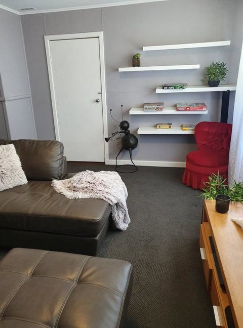 Just Chillin - Accommodation Kalgoorlie 9