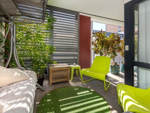 Home Apartment - Perth City Centre - Free WiFi - Accommodation Kalgoorlie 2