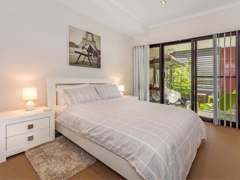 Home Apartment - Perth City Centre - Free WiFi - Accommodation Kalgoorlie 5