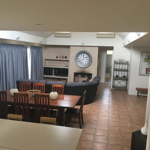 Grapevines Boutique Accommodation - Accommodation Kalgoorlie 4