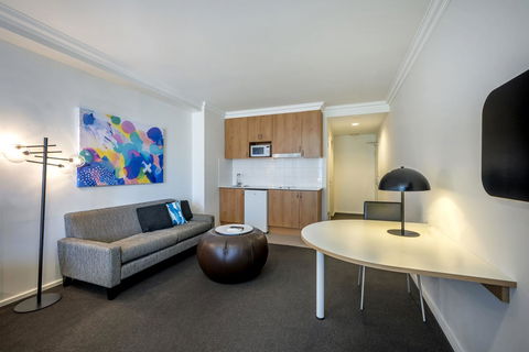 Oaks Perth Hotel - Accommodation Kalgoorlie 8