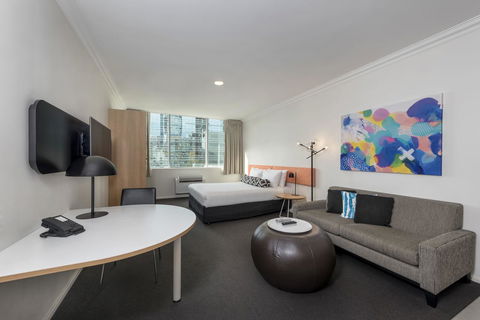 Oaks Perth Hotel - Accommodation Kalgoorlie 0