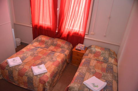 The Palace Hotel Kalgoorlie - Accommodation Kalgoorlie 2