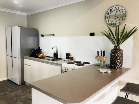 West Beach Lagoon 220 Stylish And Cozy - Accommodation Kalgoorlie 5