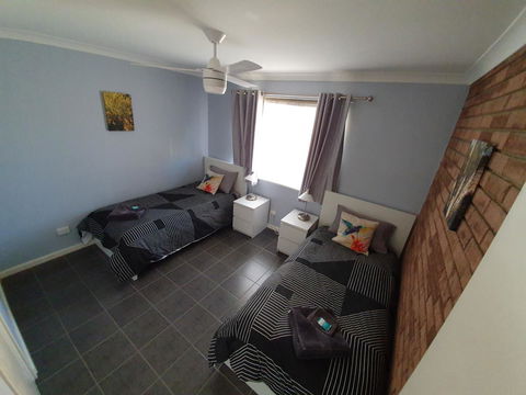 Ocean Beach Chalet 18 - Accommodation Kalgoorlie 8