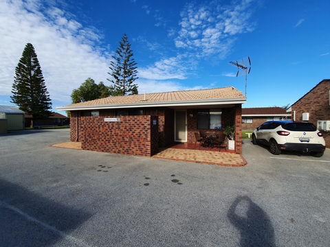Ocean Beach Chalet 18 - Accommodation Kalgoorlie 5