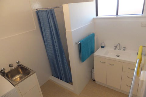 Ocean Beach Chalet 18 - Accommodation Kalgoorlie 20