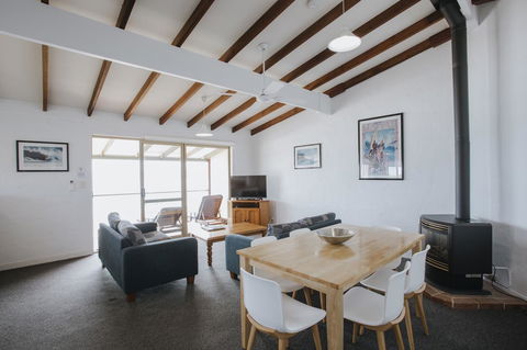 Canal Rocks Beachfront Apartments - Accommodation Kalgoorlie 22