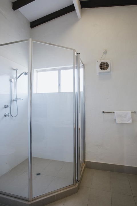 Canal Rocks Beachfront Apartments - Accommodation Kalgoorlie 30