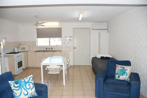 Kalbarri Seafront Villas - Accommodation Kalgoorlie 17