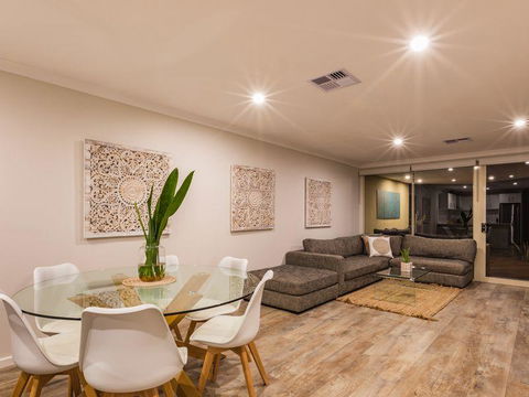 Starboard Views Kalbarri - River Front Apartment - Accommodation Kalgoorlie 3
