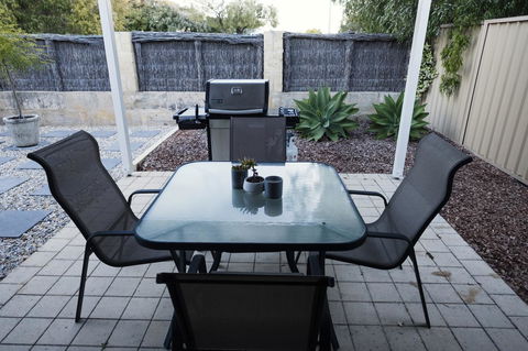 FortyTwo - Oceanside Retreat Busselton - Accommodation Kalgoorlie 5