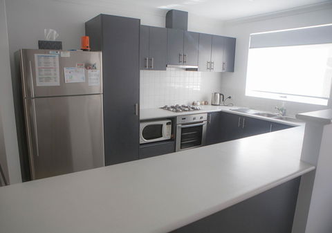 FortyTwo - Oceanside Retreat Busselton - Accommodation Kalgoorlie 42