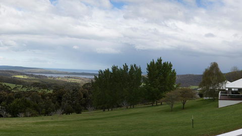 Karri Mia Chalets And Studios - Accommodation Kalgoorlie 5