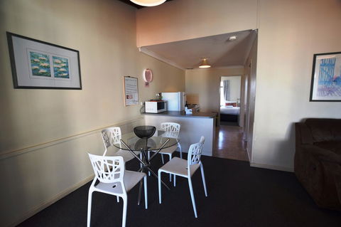 West Beach Lagoon 123 - Location & Views!!! - Accommodation Kalgoorlie 7