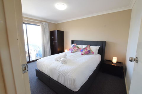West Beach Lagoon 123 - Location & Views!!! - Accommodation Kalgoorlie 3