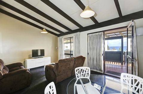 West Beach Lagoon 123 - Location & Views!!! - Accommodation Kalgoorlie 11