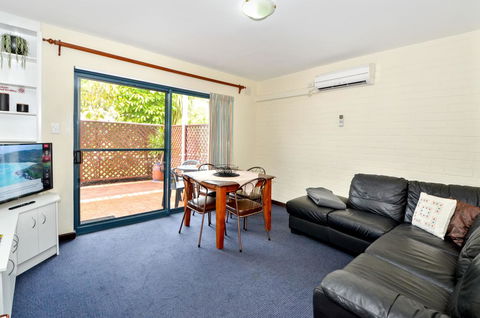 Dolphin Lodge Albany - Self Contained Apartments At Middleton Beach - Accommodation Kalgoorlie 10