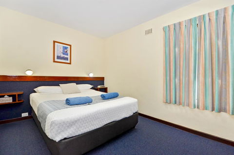 Dolphin Lodge Albany - Self Contained Apartments At Middleton Beach - Accommodation Kalgoorlie 6
