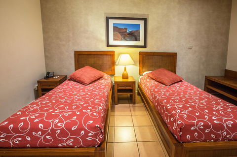 The Continental Hotel - Accommodation Kalgoorlie 38