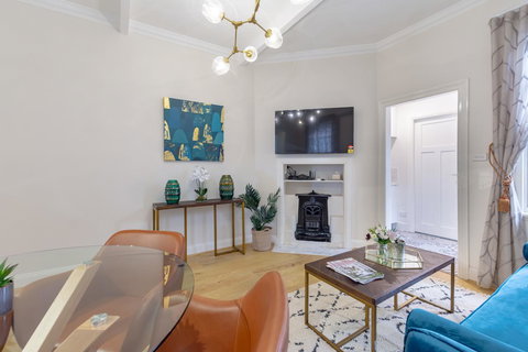 Heritage Townhouse Near Harbour Bridge - Accommodation Kalgoorlie 17