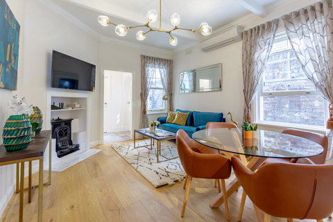 Heritage Townhouse Near Harbour Bridge - Accommodation Kalgoorlie 33