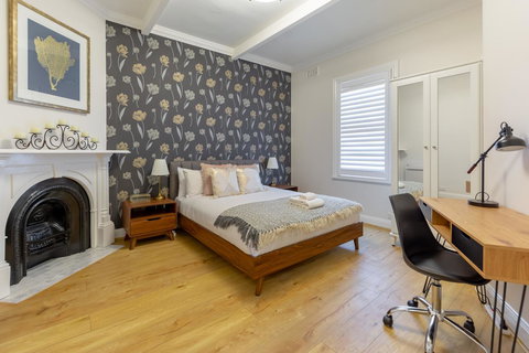 Heritage Townhouse Near Harbour Bridge - Accommodation Kalgoorlie 25